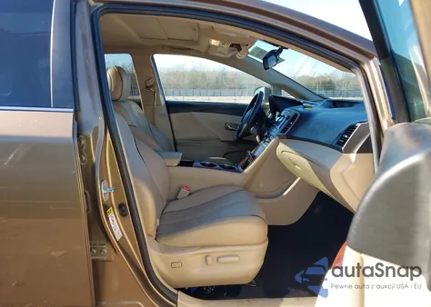 2011 Toyota Venza Base V6 z USA, uszkodzony, nr VIN 4T3ZK3BB3BU035213